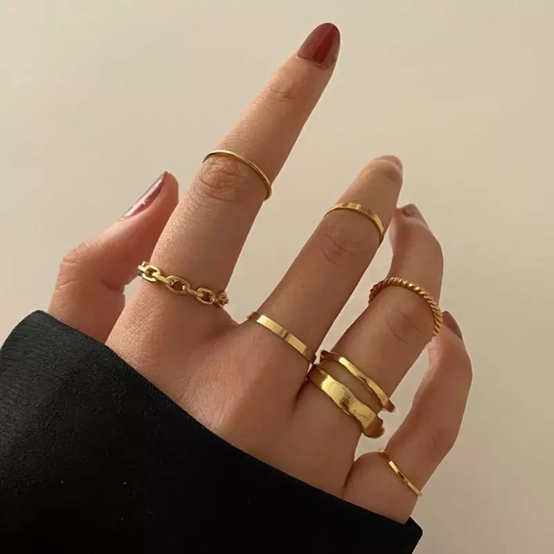 Seven piece set of women's alloy rings - RingSet™