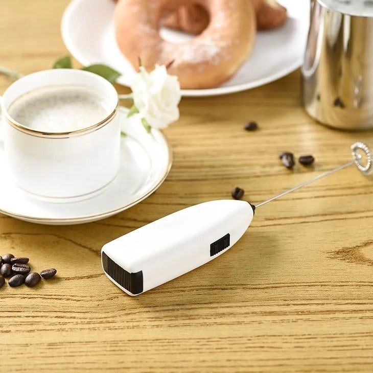 Mini portable electric egg beater in stainless steel, coffee, milk, tea mixer - MousseurÉlectrique™