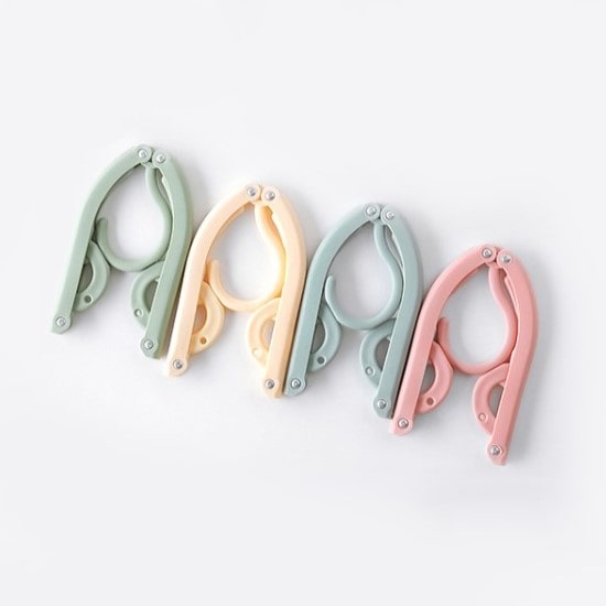 Cintre à Vêtements en Plastique Pliable Multifonctionnel - Dress Up™
