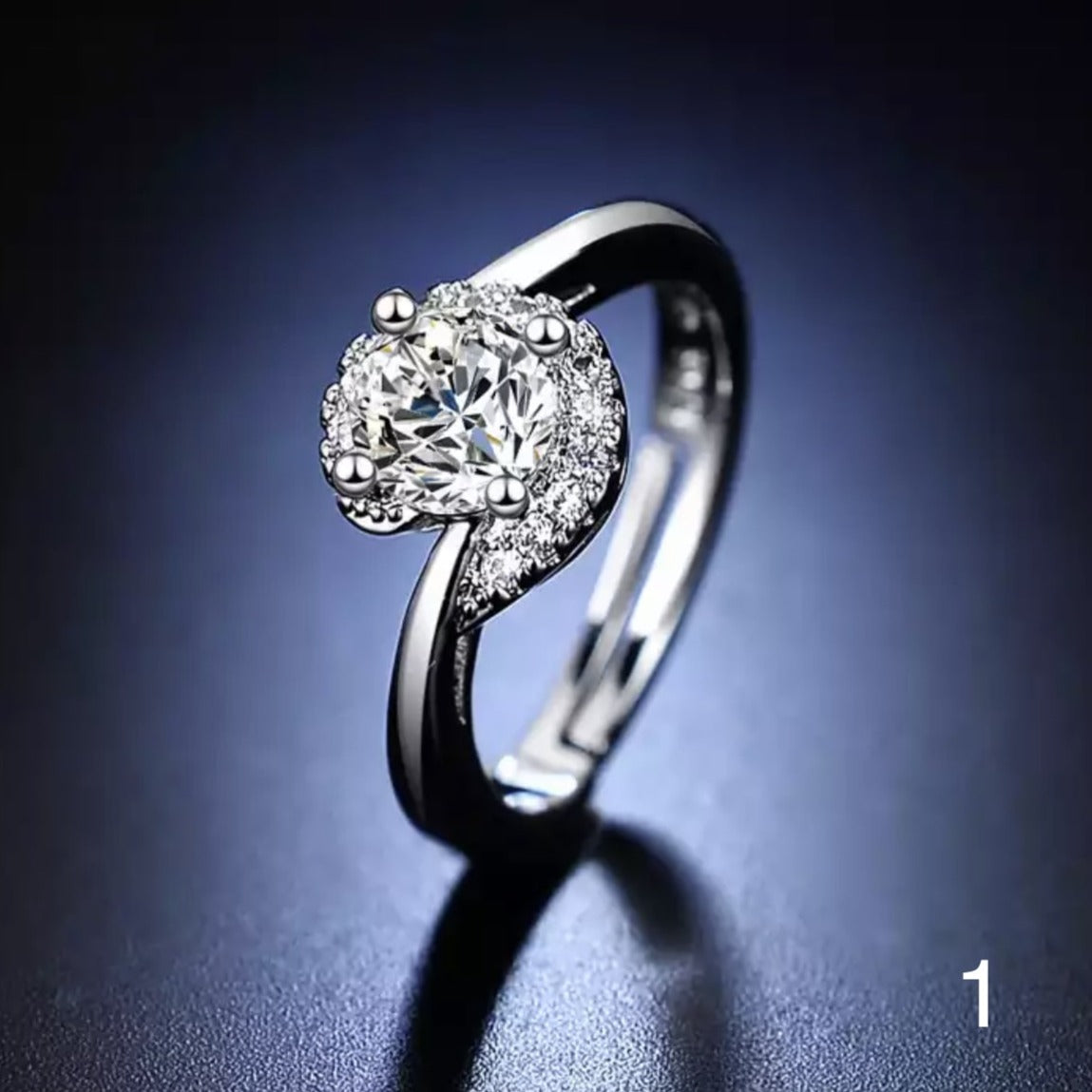 Bague ronde en zircone avec diamant et ouverture ajustable - WomanRing™