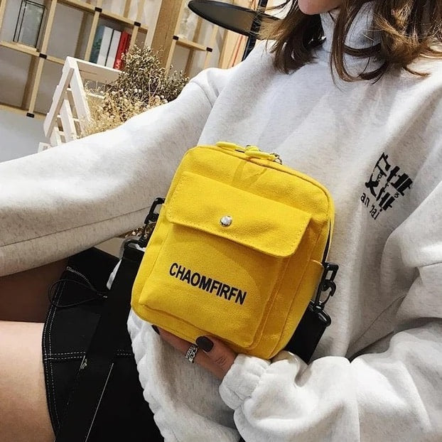 Small Korean-style square canvas handbag for women with printed letters, shoulder bag - YeloBag™