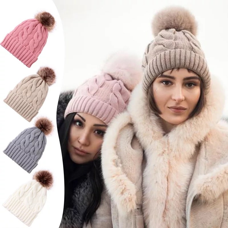 Knitted hat in warm thick wool - WoolHat™