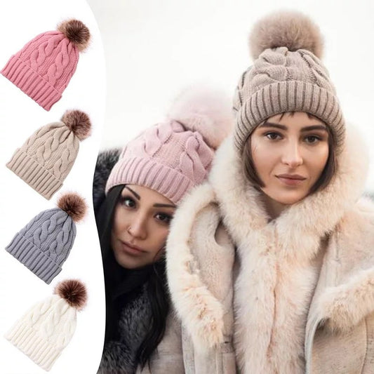 Knitted hat in warm thick wool - WoolHat™