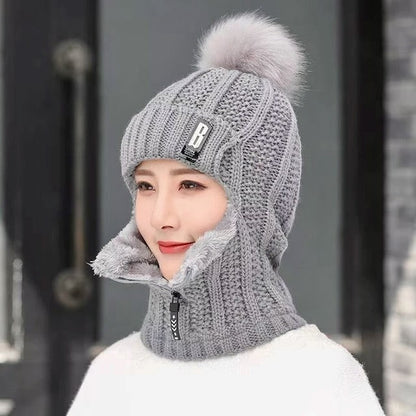 Women's ski hat in knitted wool with integrated scarf - HatScarf™