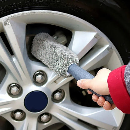 Brosse de lavage de voiture portable pour nettoyage des roues CleenWheel™