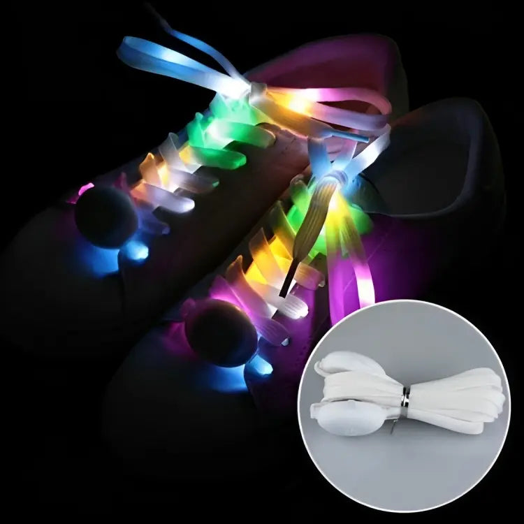 Lacets lumineux LED Cool Laces™ - Éclairez vos pas avec style pendant vos activités nocturnes
