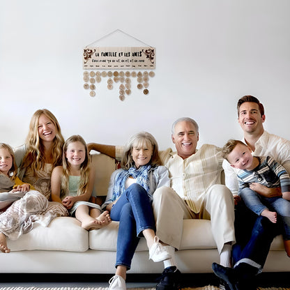 Famille qui profite de la Plaque Calendrier d'Anniversaire Familove™ - Égayer votre intérieur avec des moments spéciaux