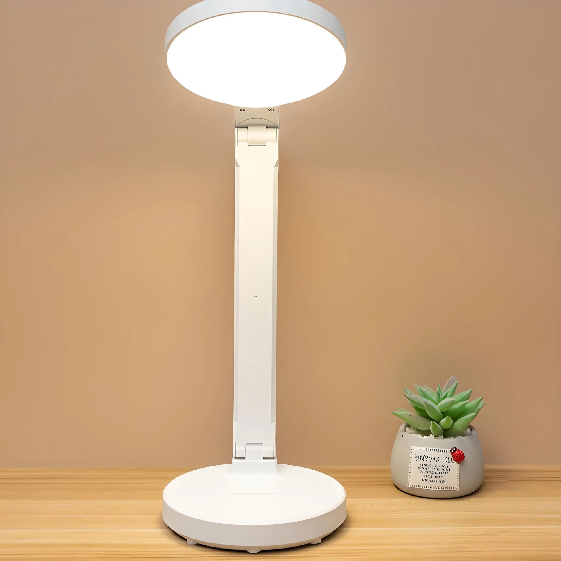 Lighty™ avec chargeur USB intégré pour une utilisation portable