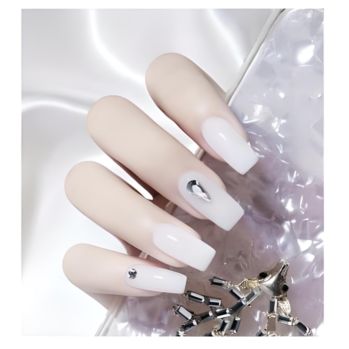 Kit de Manucure NailKit™ - Vue générale avec lampe sèche-ongles, machine, perceuse et accessoires