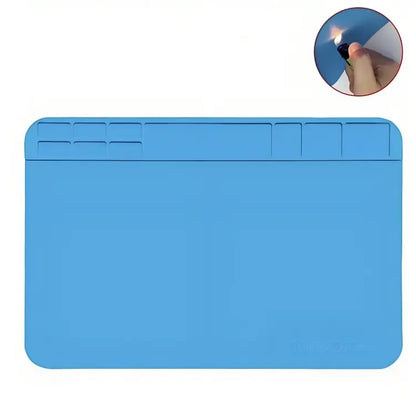 Tapis RepairZone™ résistant à la chaleur et aux déversements, assurant la durabilité et la protection du plan de travail